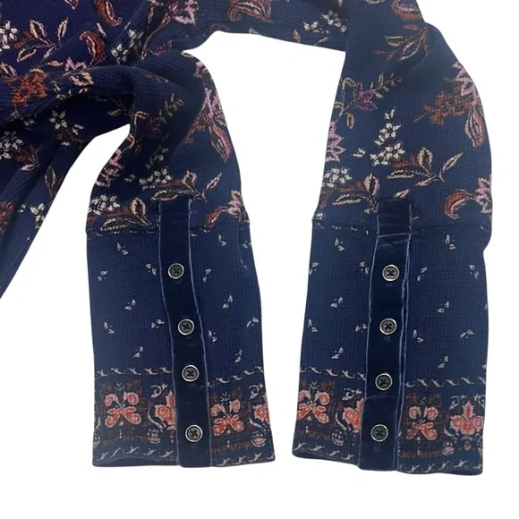 Sundance Waffle Knit Top Large Velvet Cuff Purple Floral Thermal Boho Prairie - Picture 5 of 12